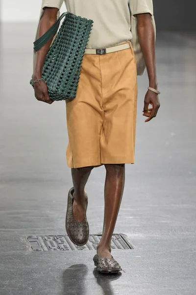 Look 101